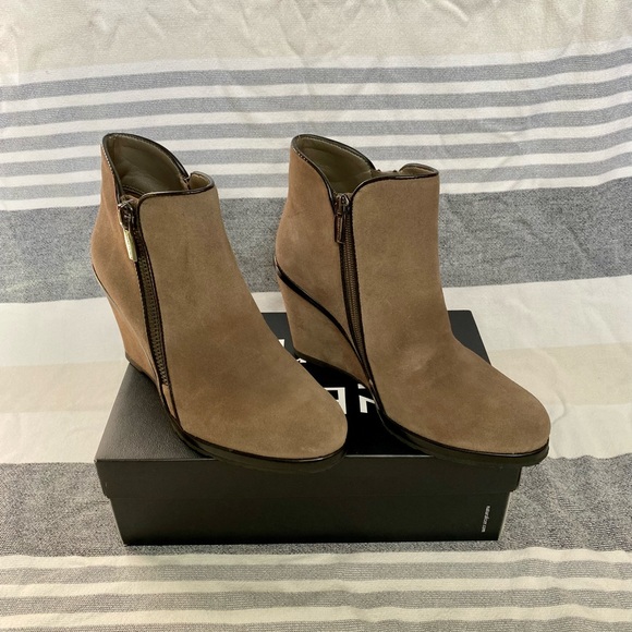 Vince Camuto Women’s Jeffer’s Bootie - Picture 2 of 7